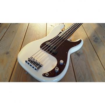 Custom Fender  American Standard Precision Bass 5  2014 White