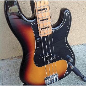 Custom Fender Classic Series '70s Precision Bass