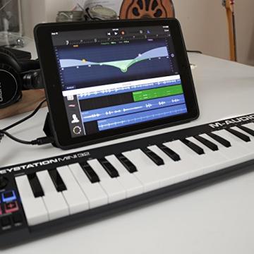 M-Audio Keystation Mini 32 | Ultra-Portable 32-Key USB MIDI Keyboard Controller