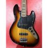 Custom Fender Classic Series '70s Jazz Bass 3 Tone Sunburst + Deluxe Gigbag