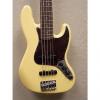 Custom Fender  Deluxe Active Jazz Bass V  2016 Cream w/ Gigbag