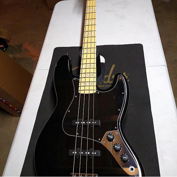 Custom Fender Squier Vintage Modified Jazz Bass '77  2016 black #1 image