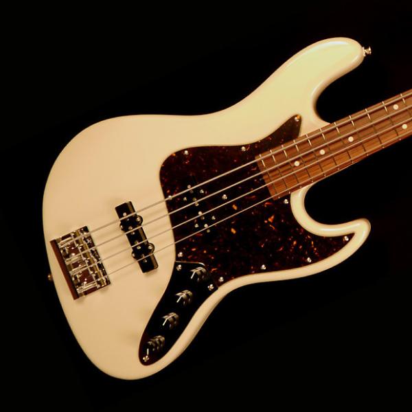 Custom Sadowsky Metro Series RV4 Bass Guitar - Olympic White - Sadowsky RV4 Olympic White #1 image
