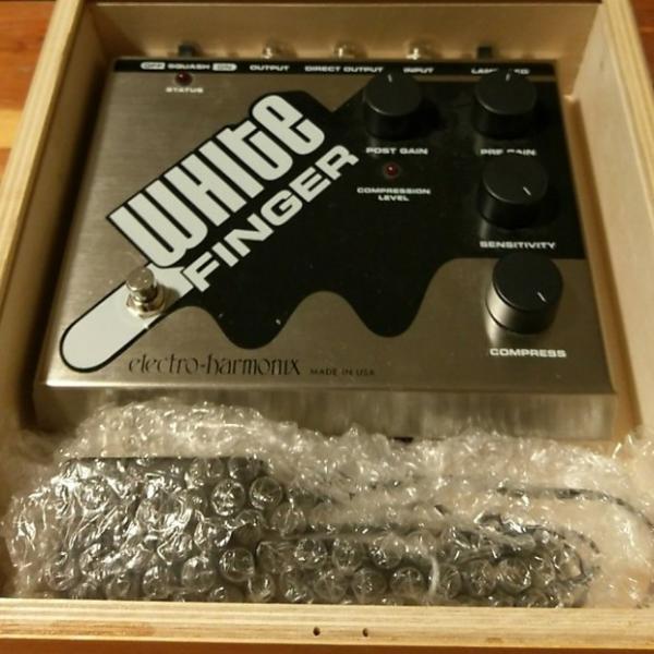 Custom Electro Harmonix White Finger 1990's Big Box FREE SHIPPING #1 image