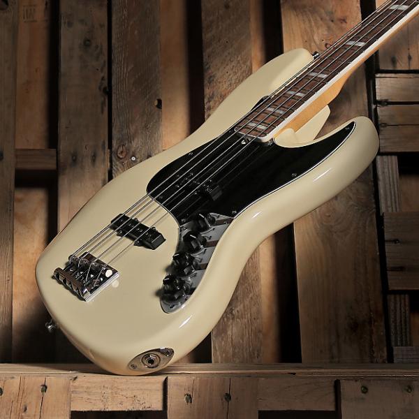 Custom Fender American Deluxe Jazz Bass Rosewood Fingerboard Olympic White #1 image