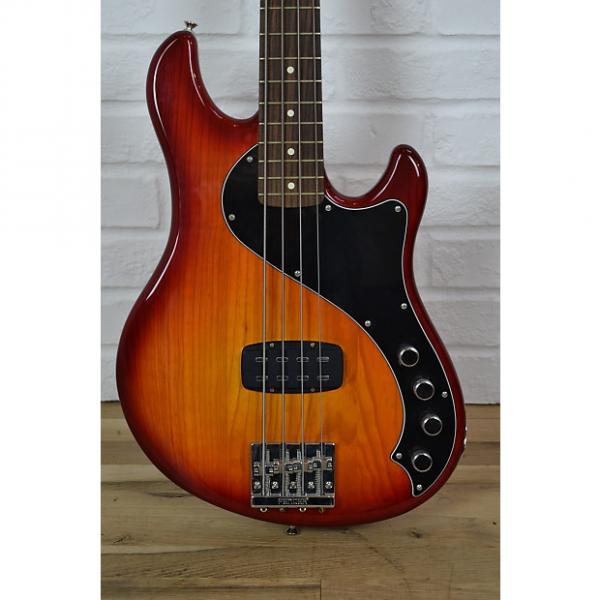 Custom Fender Dimension IV bass guitar near mint condition w/ case-used bass for sale #1 image
