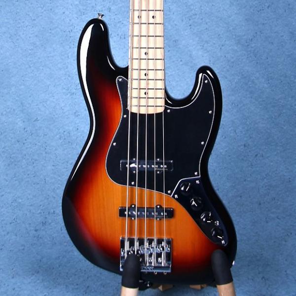 Custom Fender Deluxe Active Jazz Bass V - Electric Bass Guitar - 3-Tone Sunburst MX16737875 #1 image