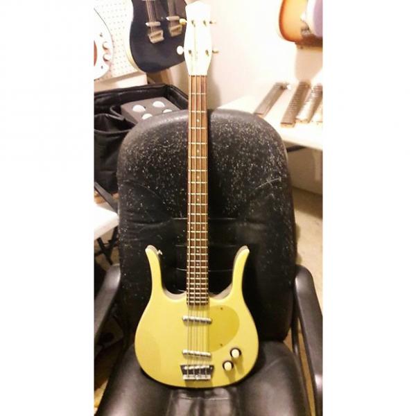 Custom Danelectro Longhorn Bass daddy-O yellow 2002 from Fortmadisonguitars #1 image