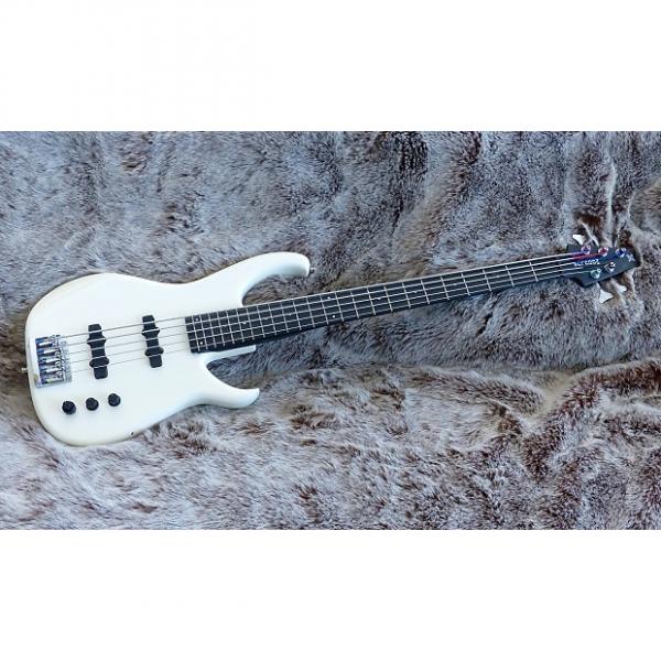 Custom Modulus Quantum Five-String SPX 5 Bass - Stu Cook Creedence Clearwater Revival (Revisited) #1 image